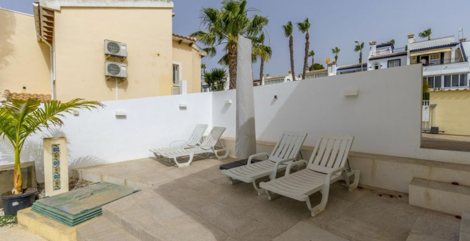 Resale - Villa - Orihuela Costa - Los Dolses, Villamartín