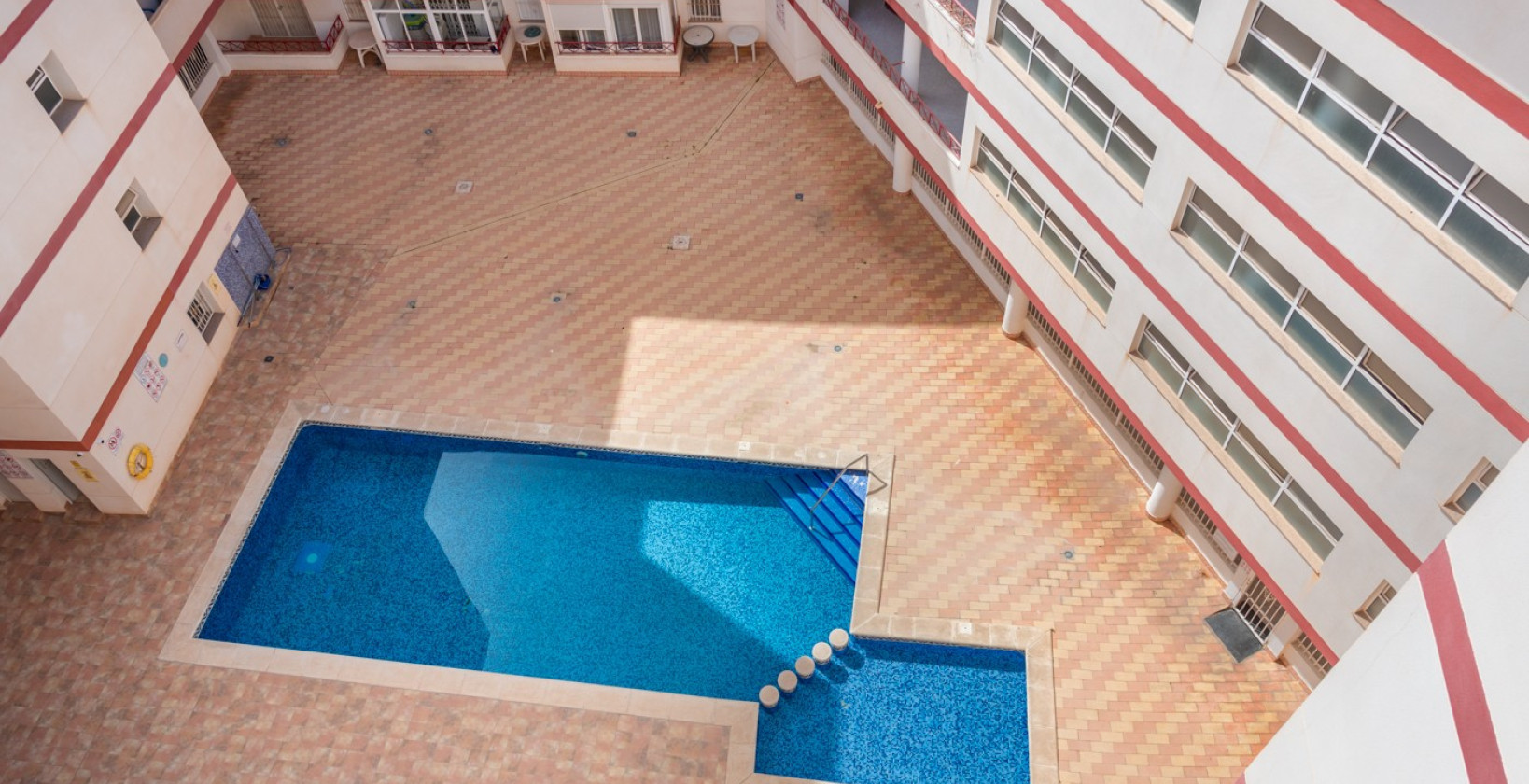 Resale - Apartment / flat - Torrevieja - Parque las naciones