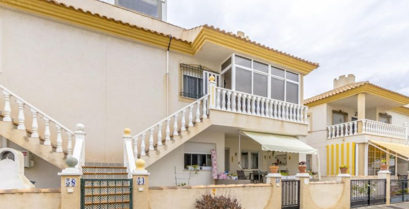 Resale - Upper floor - Orihuela Costa - La Zenia