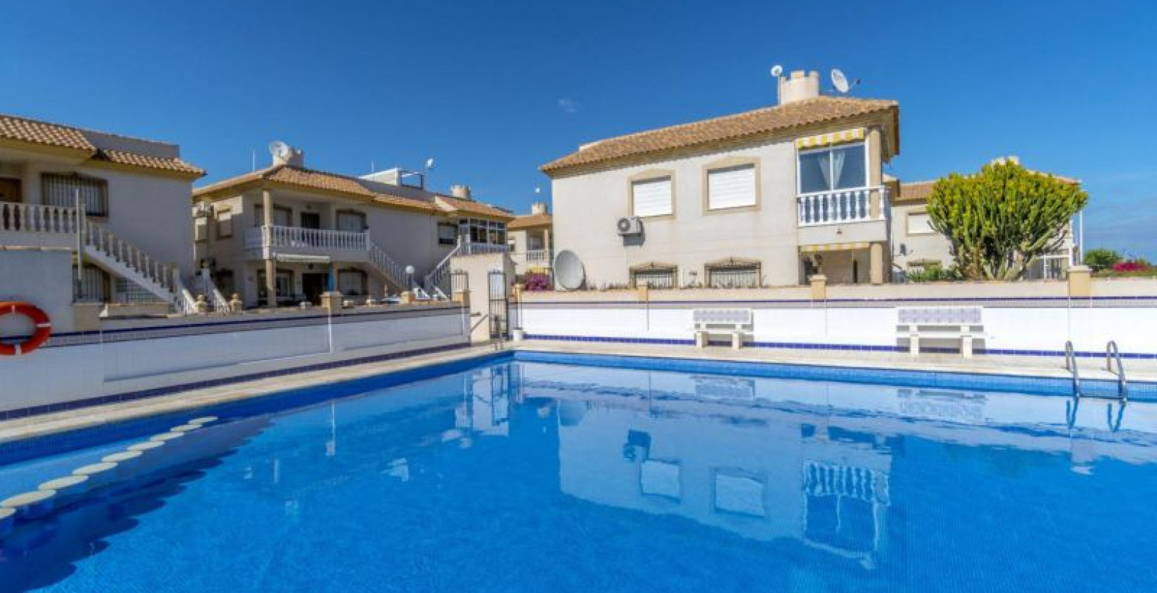 Resale - Upper floor - Orihuela Costa - La Zenia