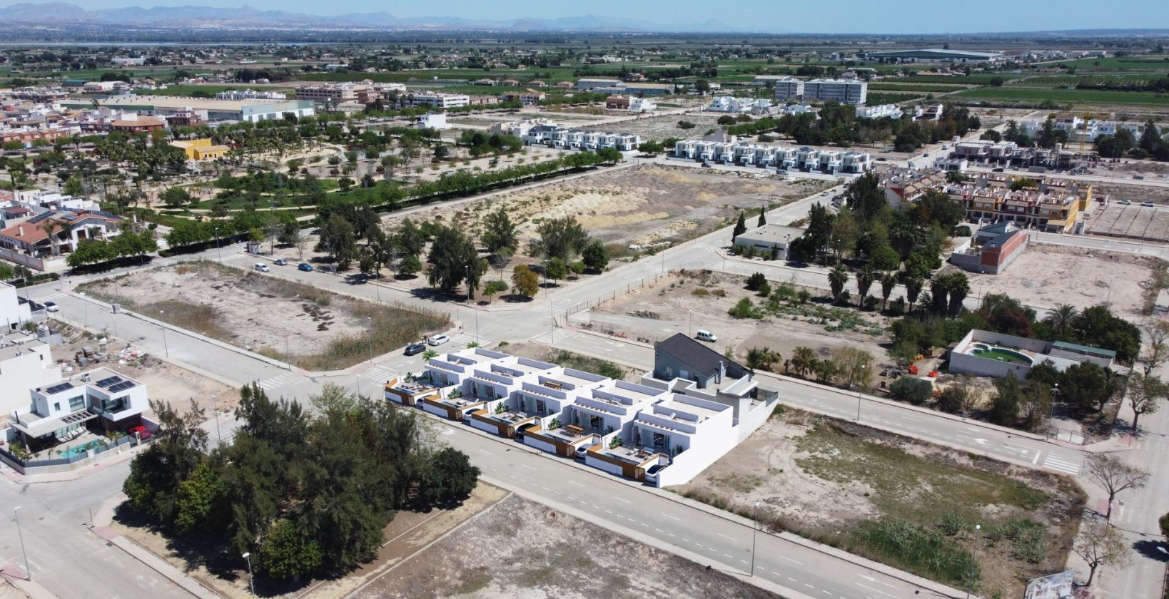 Nueva construcción  - Chalet - Dolores - polideportivo