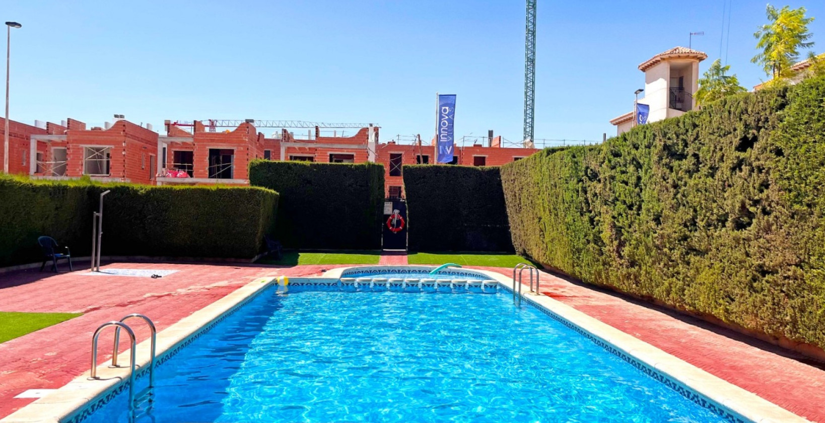 Resale - Villa - Orihuela Costa - Punta Prima