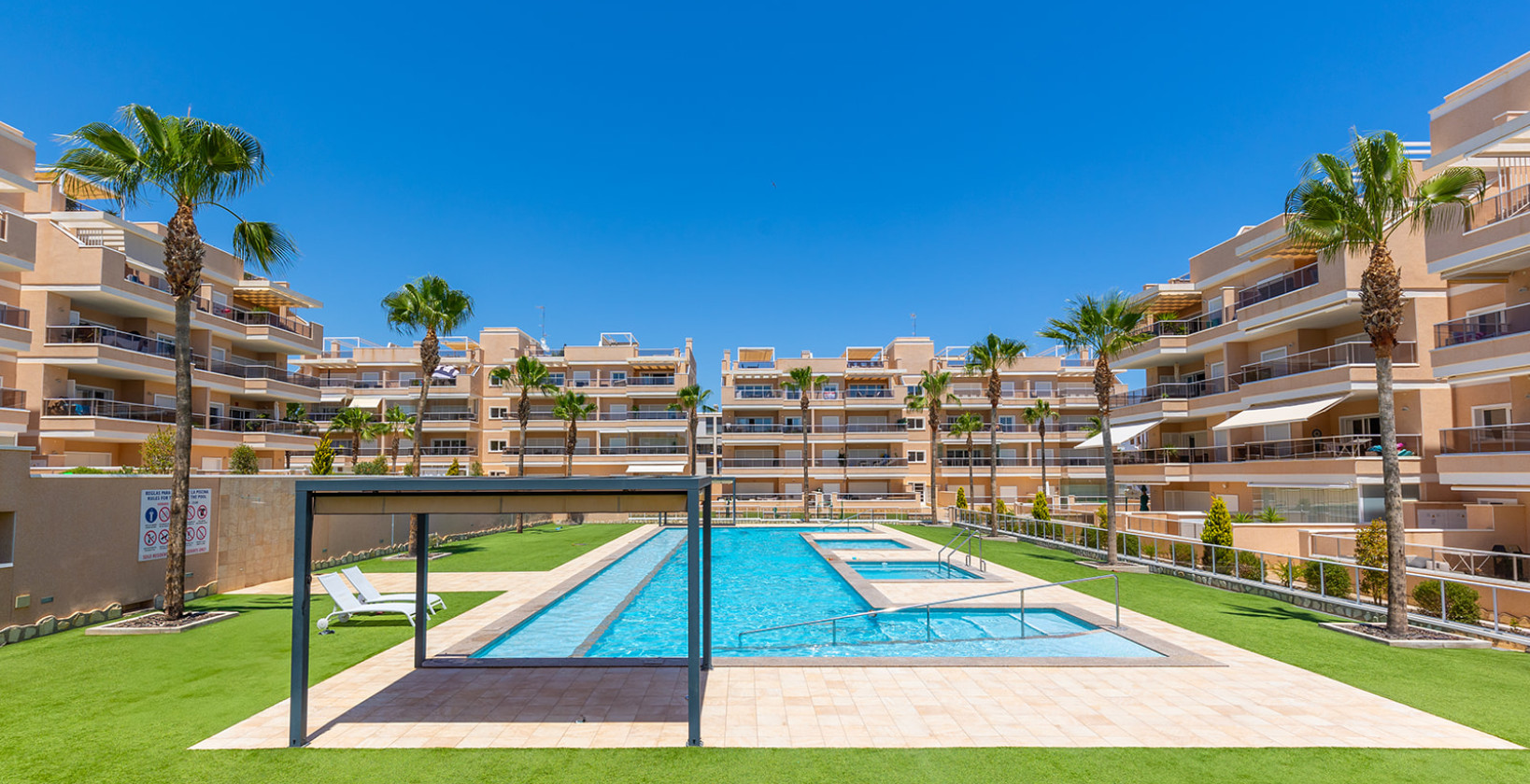 Resale - Apartment / flat - Orihuela Costa - Villamartín-Las Filipinas