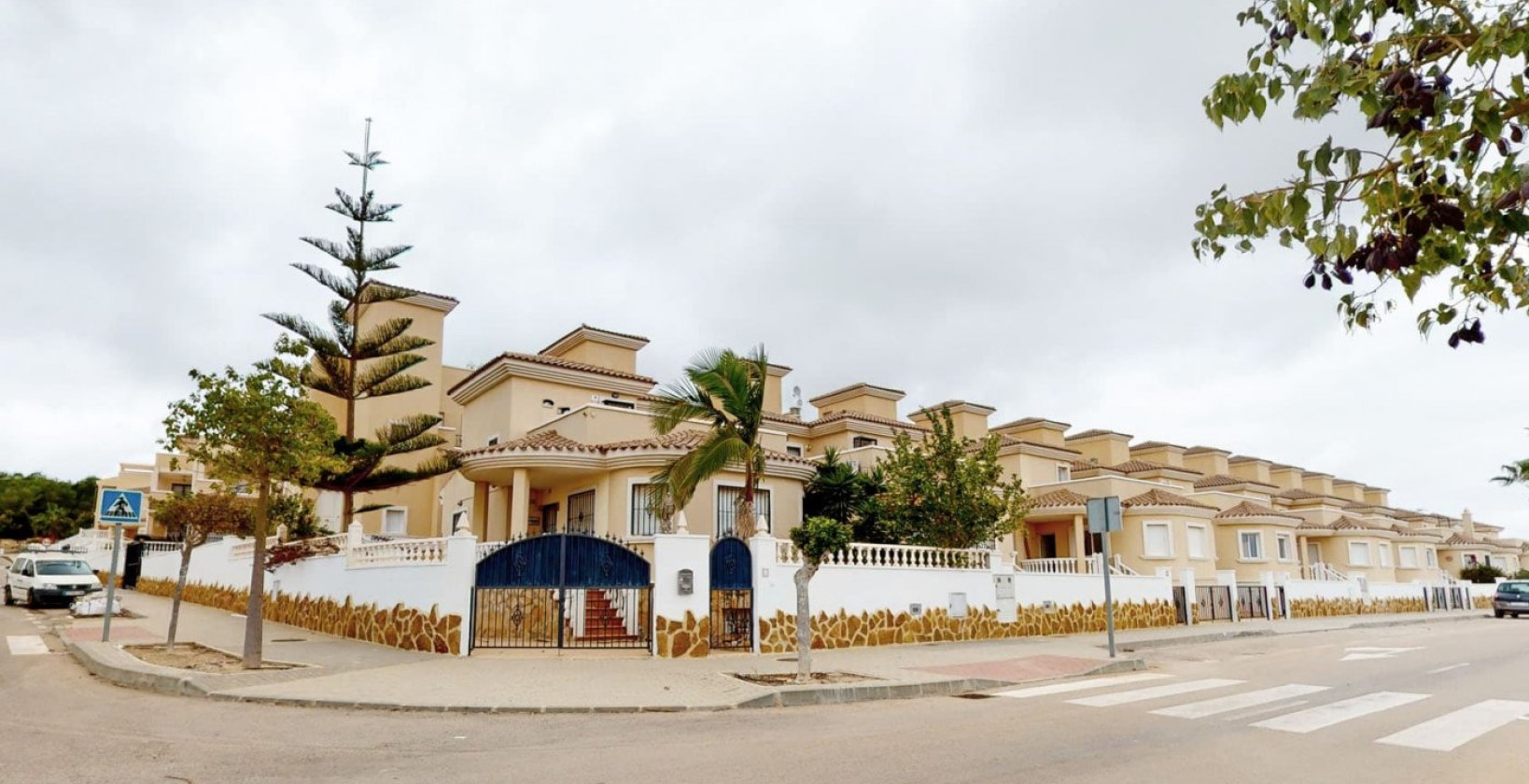 Nueva construcción  - Chalet - San Miguel de Salinas - Cerro del Sol