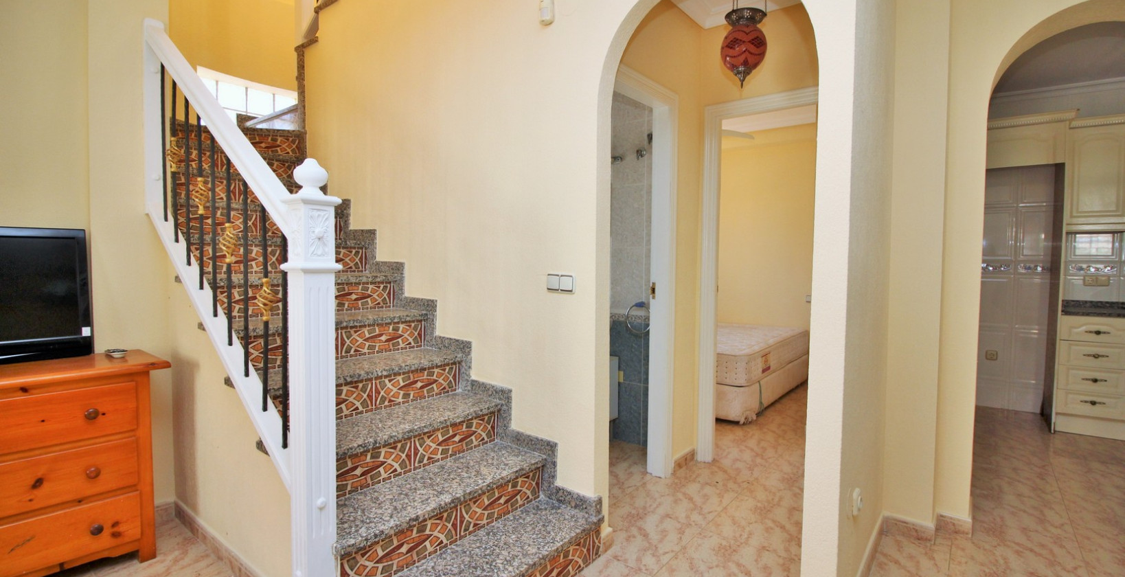 Resale - Townhouse - Villamartin