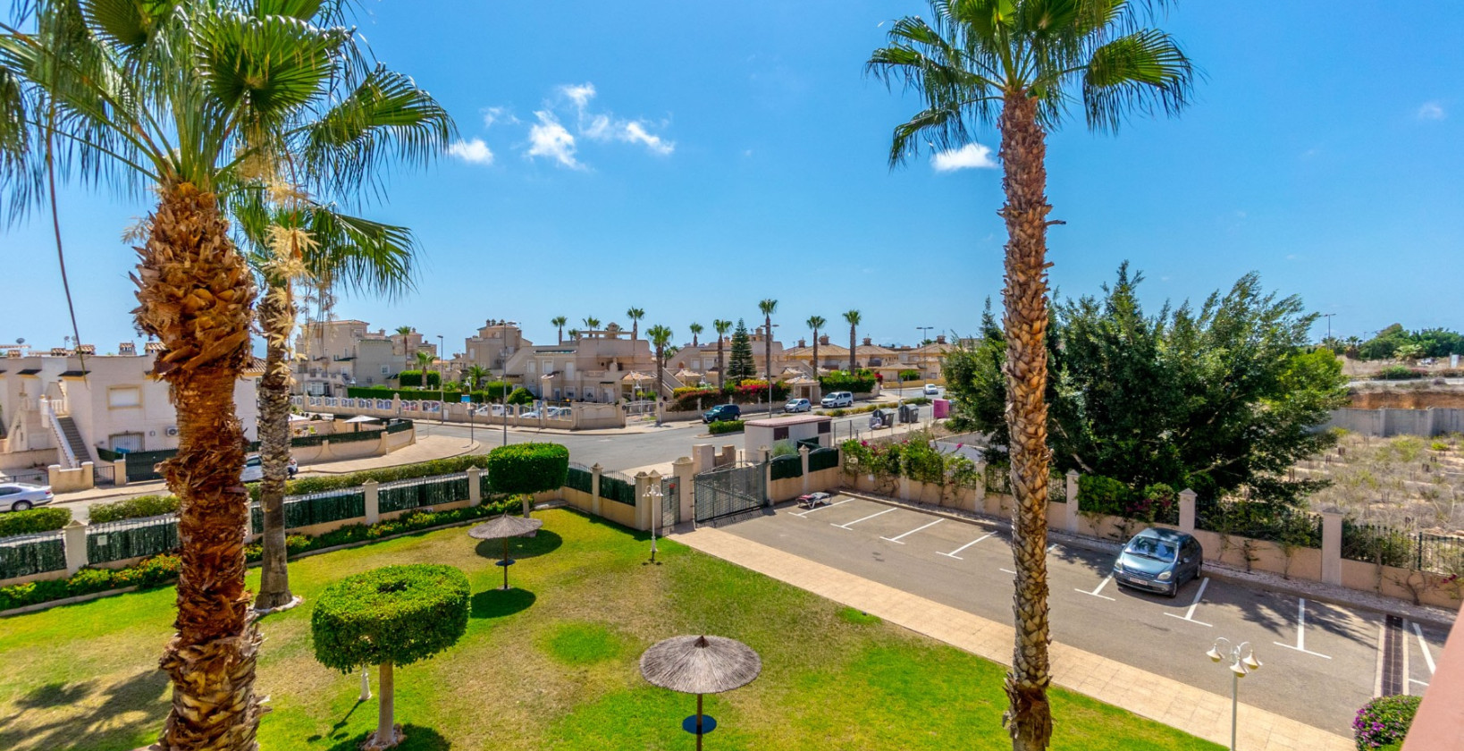 Resale - Apartment / flat - Orihuela Costa - Villamartín