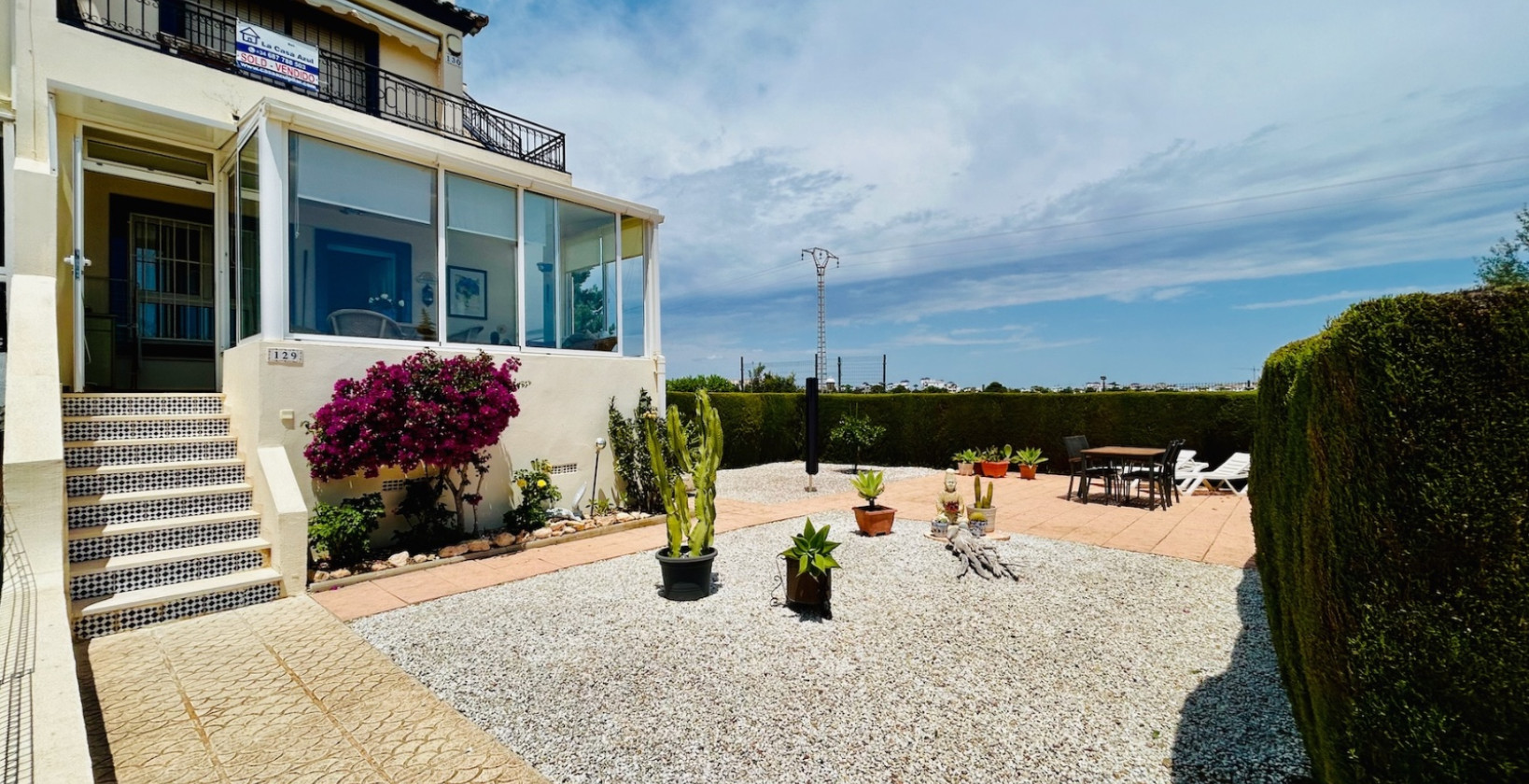 Resale - Apartment / flat - Orihuela Costa - Villamartín