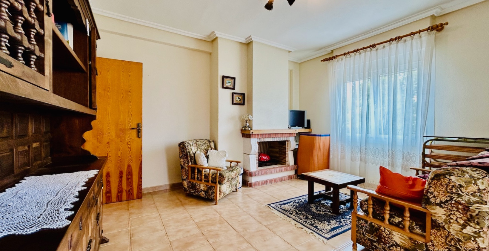 Resale - Apartment / flat - Torrevieja - Punta Prima