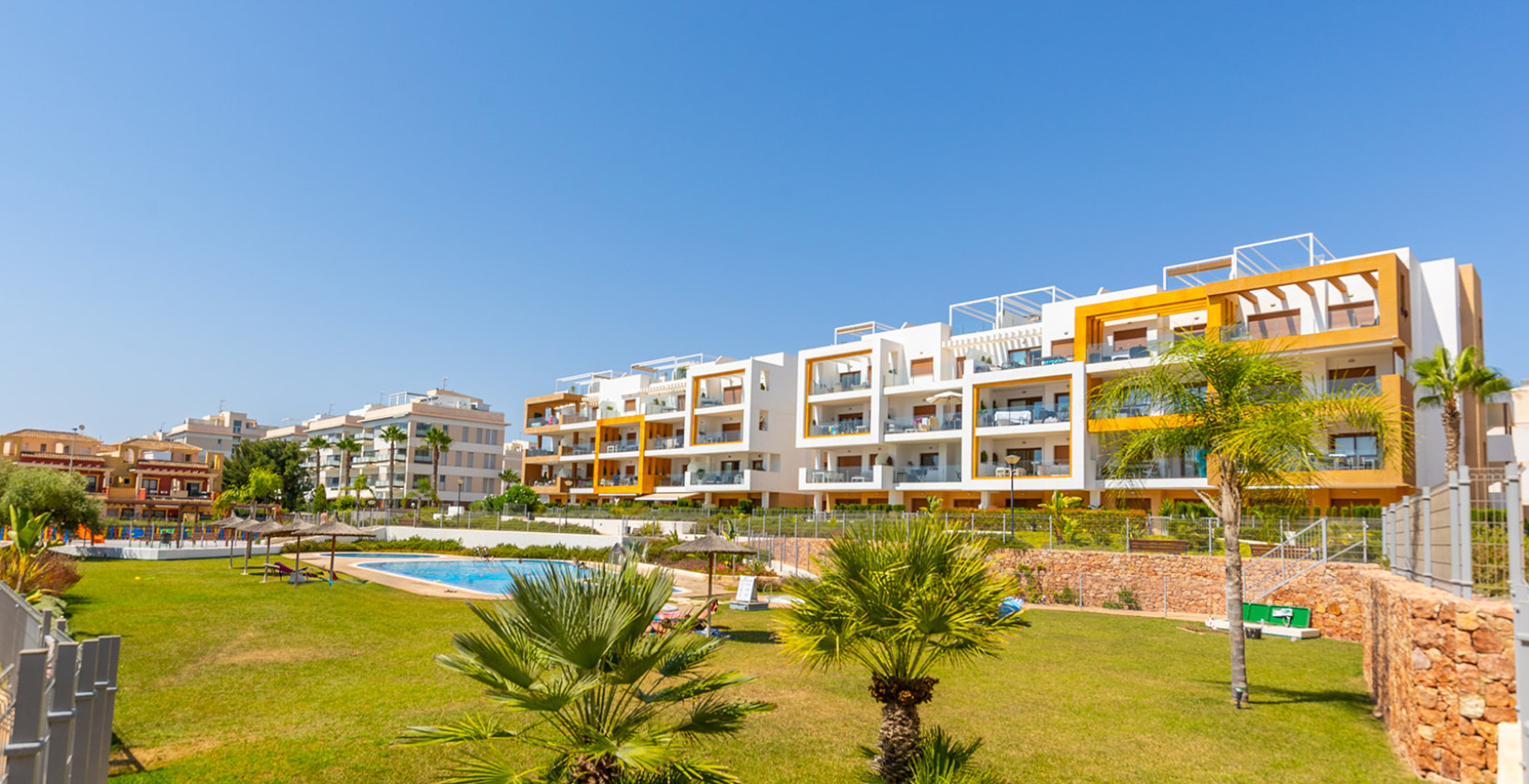 Resale - Apartment / flat - Orihuela Costa - Villamartín-Las Filipinas