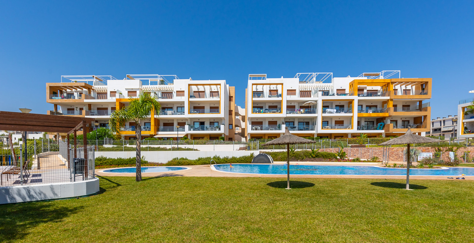 Resale - Apartment / flat - Orihuela Costa - Villamartín-Las Filipinas