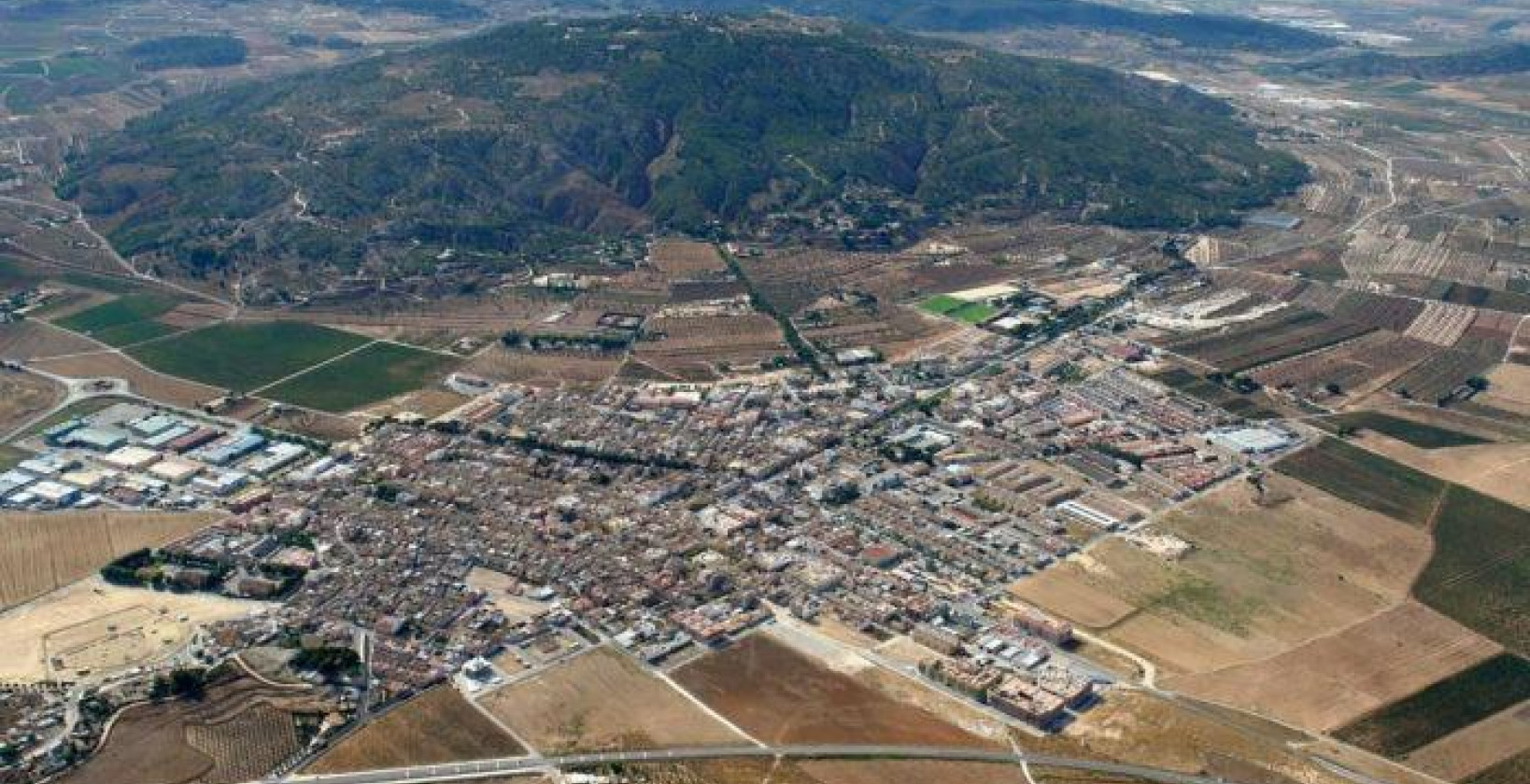 Nueva construcción  - Chalet - Pinoso - Campo