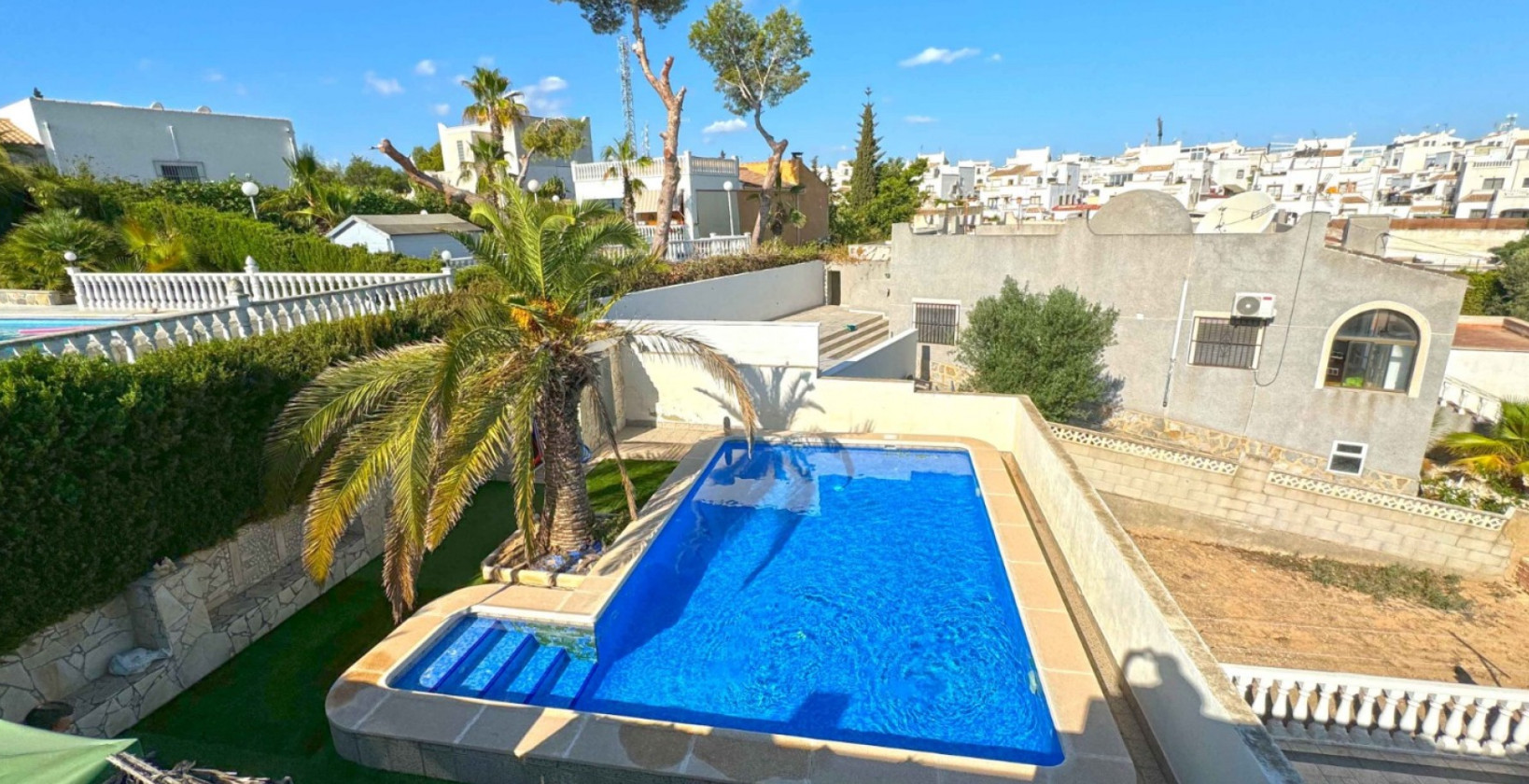 Återförsäljning - Semi Detached Villa - Torrevieja - Los Balcones - Los Altos del Edén