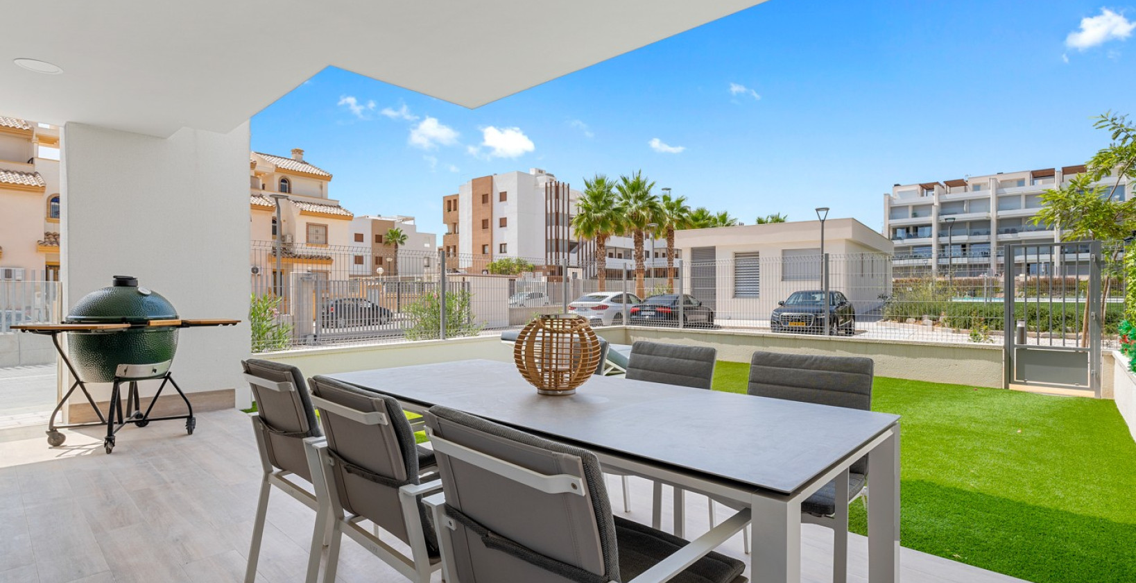 Resale - Apartment / flat - Orihuela Costa - Villamartín