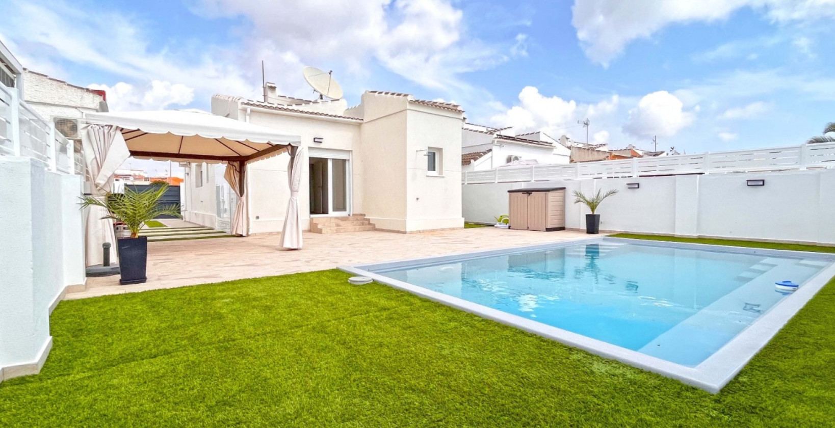 Återförsäljning - Villa - Torrevieja - San Luis