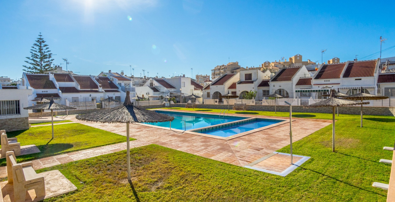 Resale - Apartment / flat - Torrevieja - Playa de los Locos