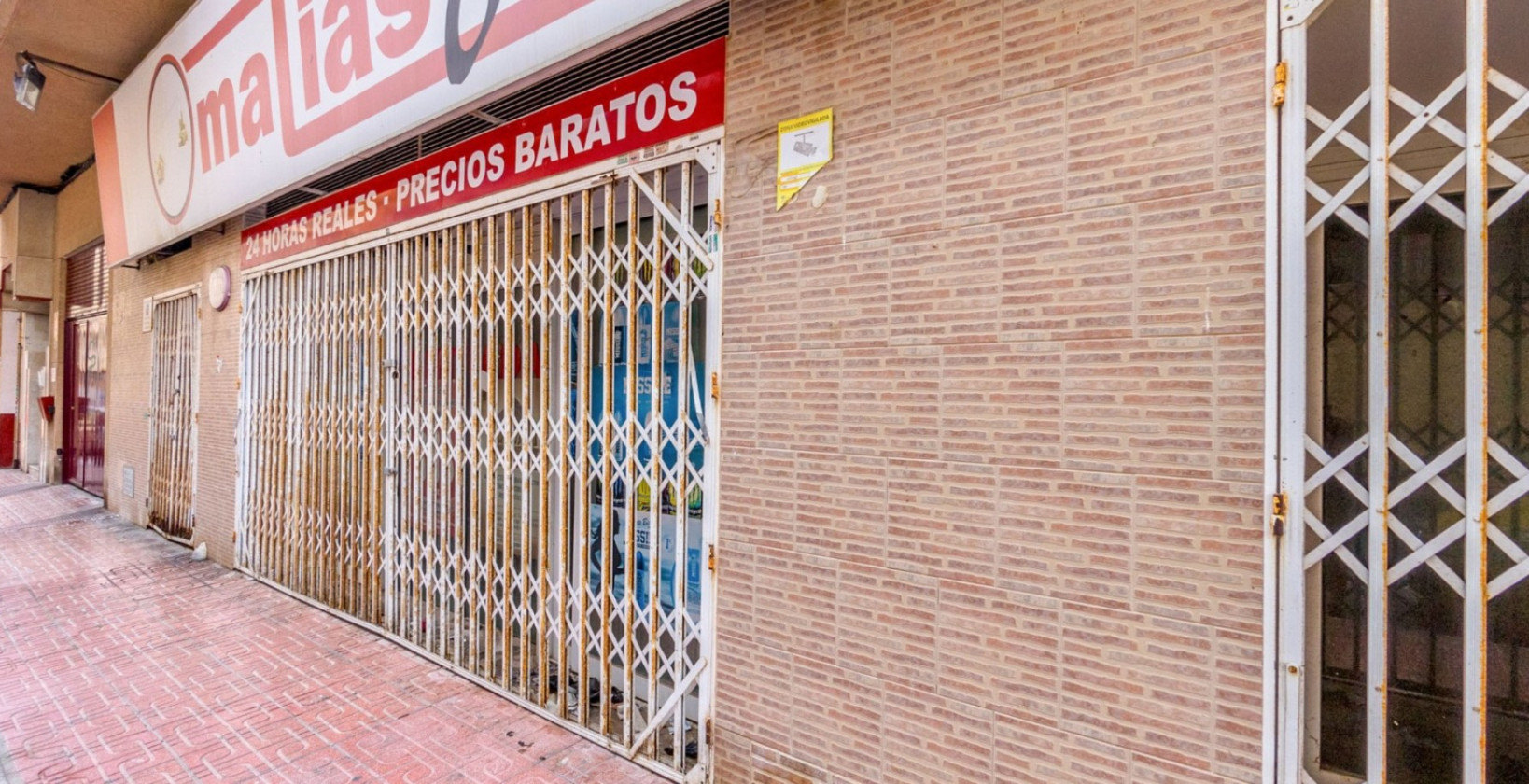 Resale - Commercial - Torrevieja