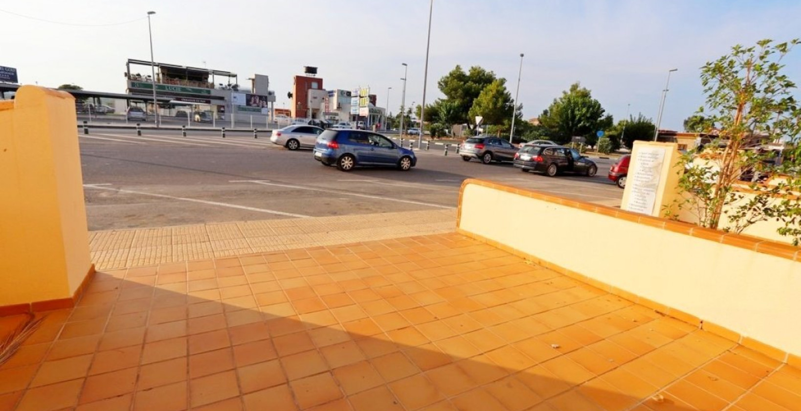 Resale - Commercial Unit - Orihuela Costa - Agua Marina