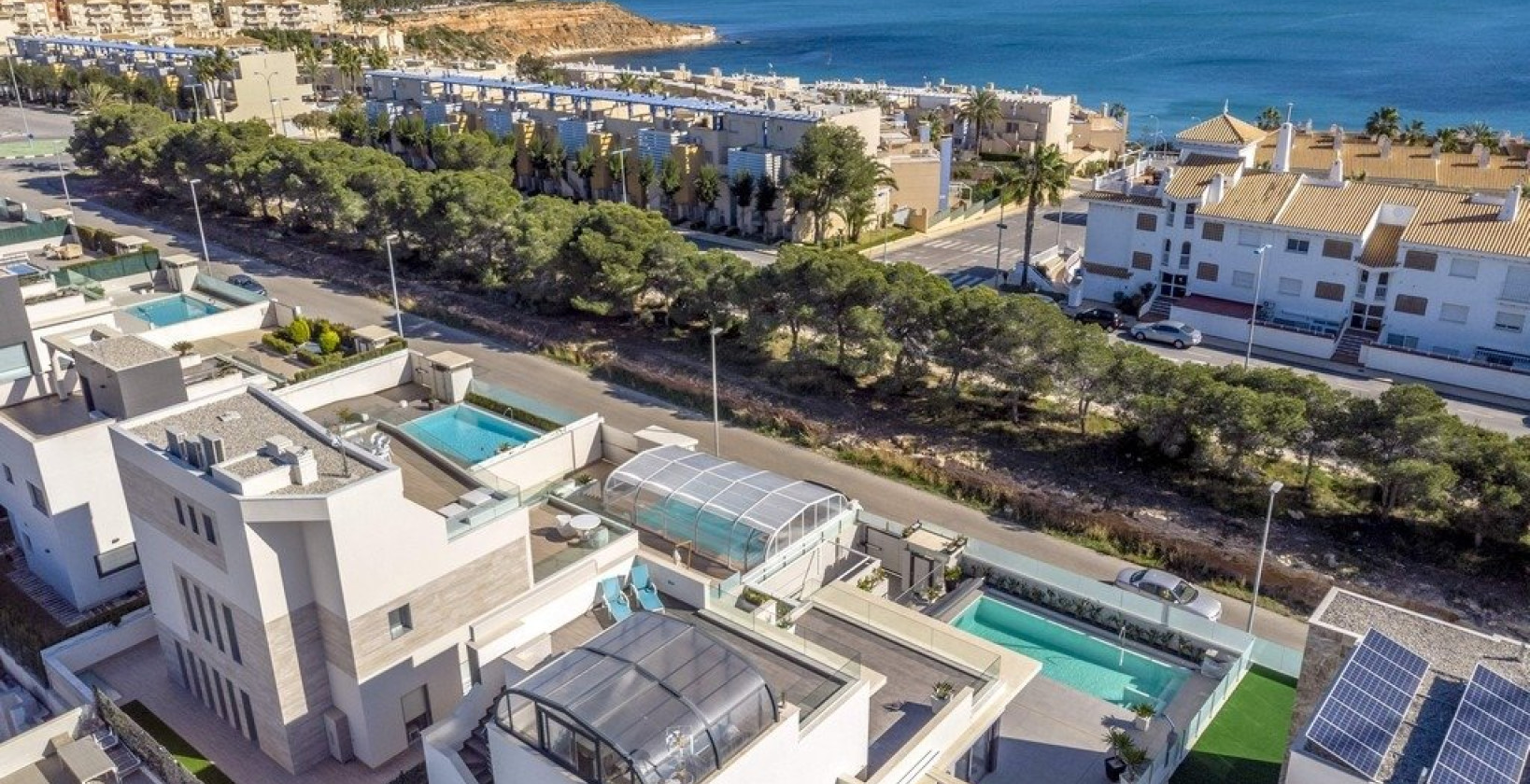 Återförsäljning - Villa - Orihuela Costa - Agua Marina