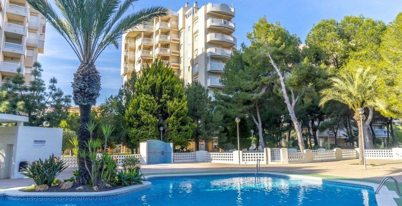 Resale - Apartment / flat - Orihuela Costa - Campoamor