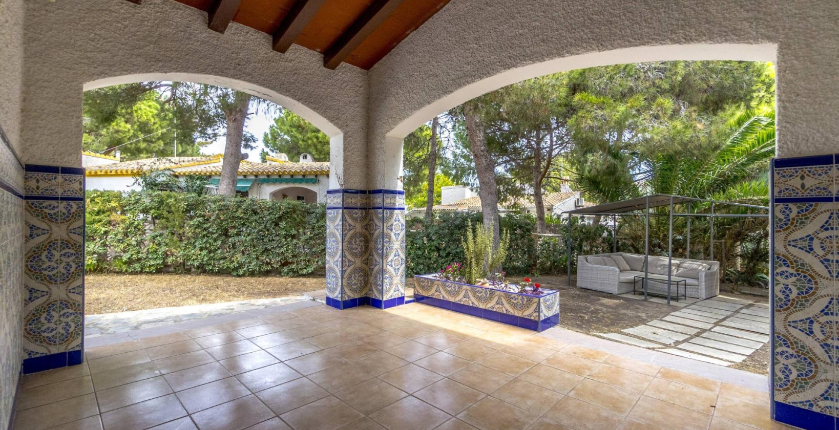 Återförsäljning - Villa - Orihuela Costa - Punta Prima