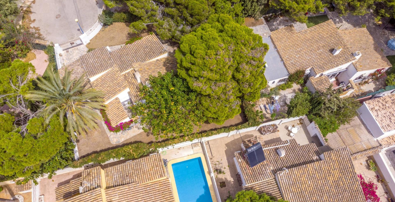 Återförsäljning - Villa - Orihuela Costa - Punta Prima