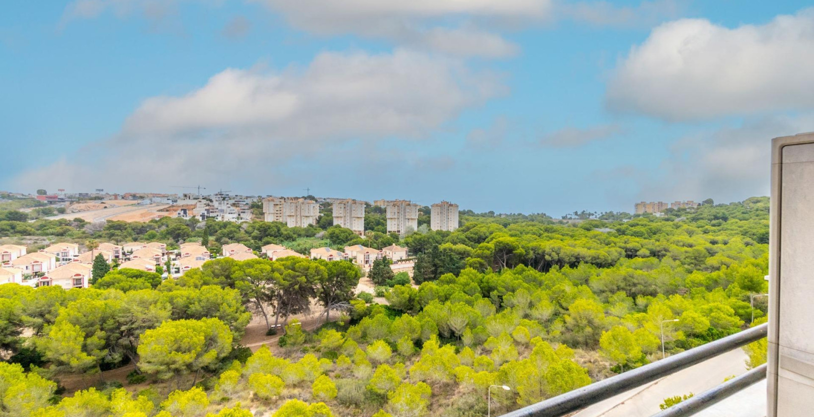 Resale - Apartment / flat - Orihuela Costa - Campoamor