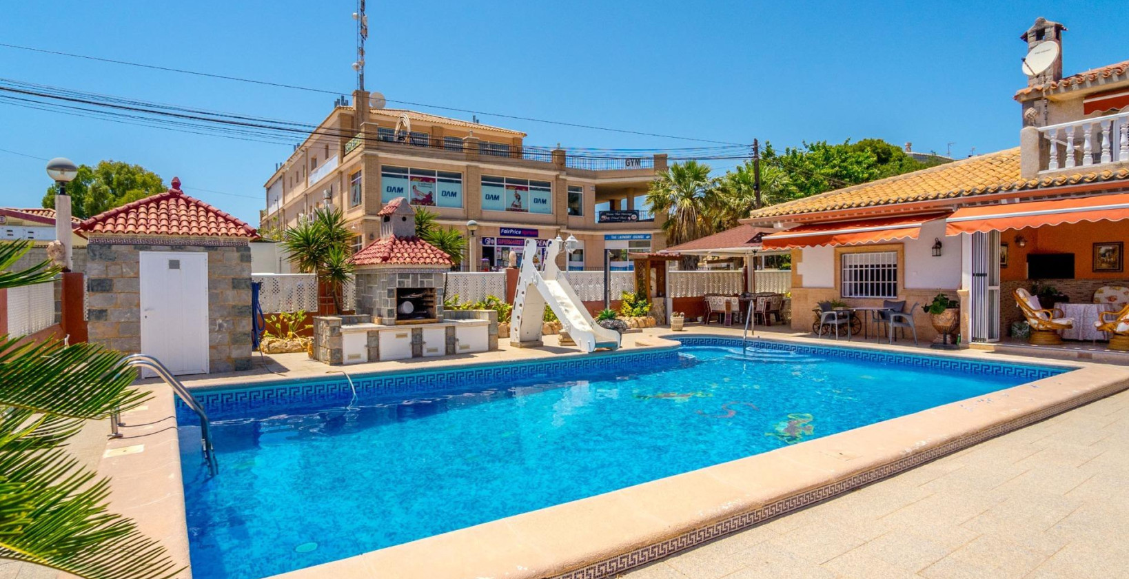 Resale - Villa - Orihuela Costa - Campoamor