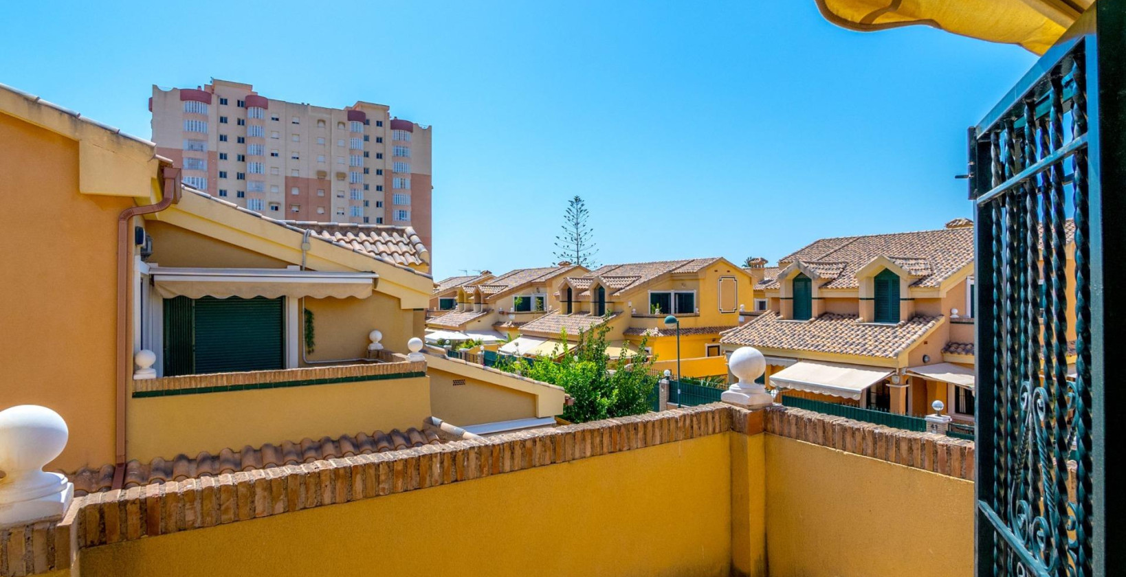 Resale - Terraced house - Orihuela Costa - Campoamor