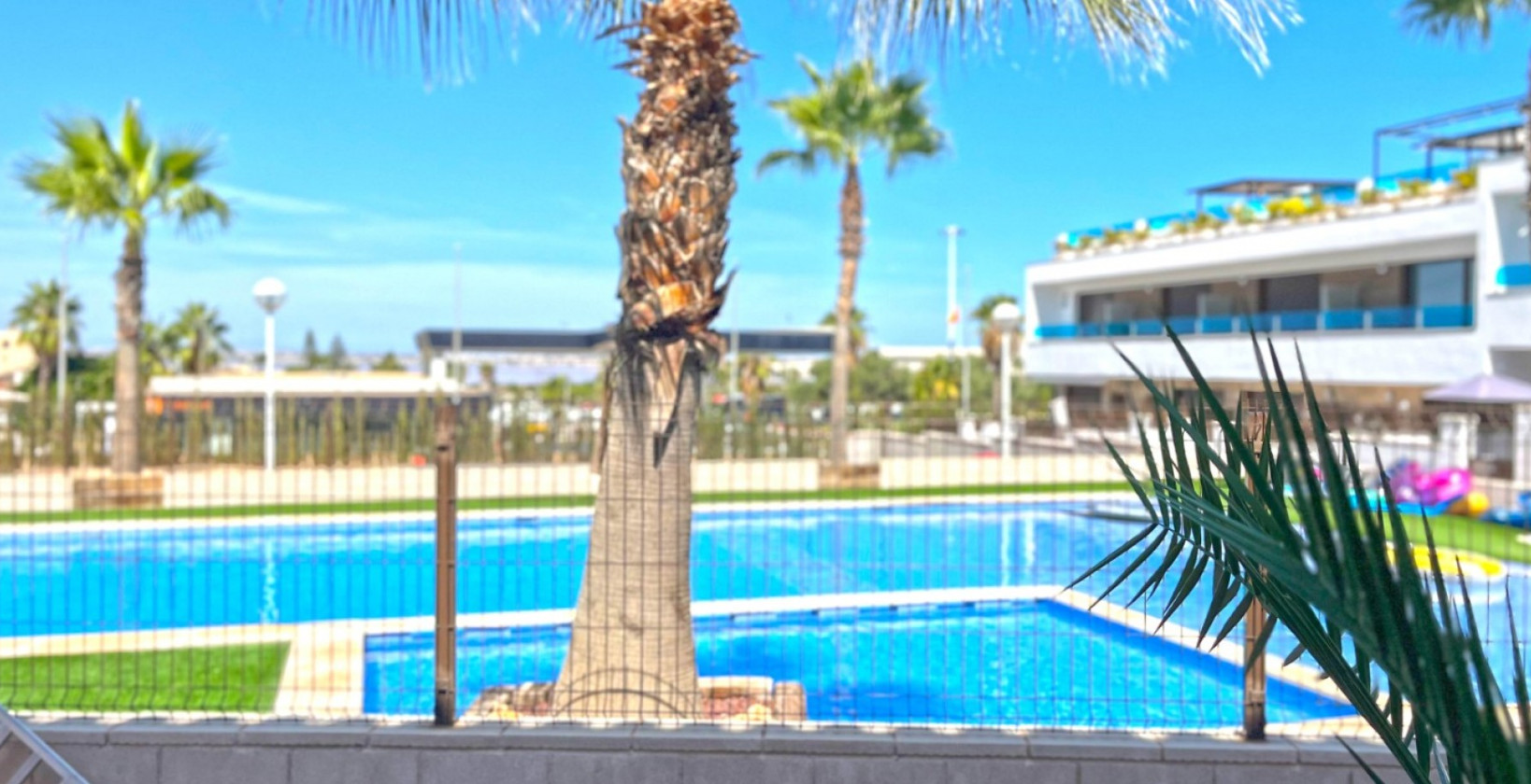 Resale - Townhouse - Torrevieja - Los Balcones - Los Altos del Edén