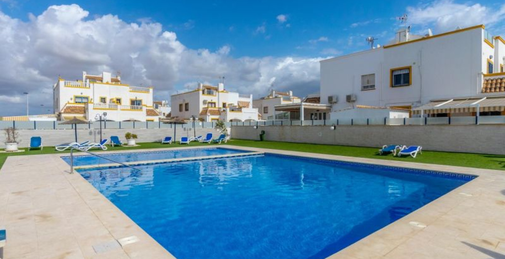 Reventa - Quad - Torrevieja - Doña Inés/Jardín del Mar