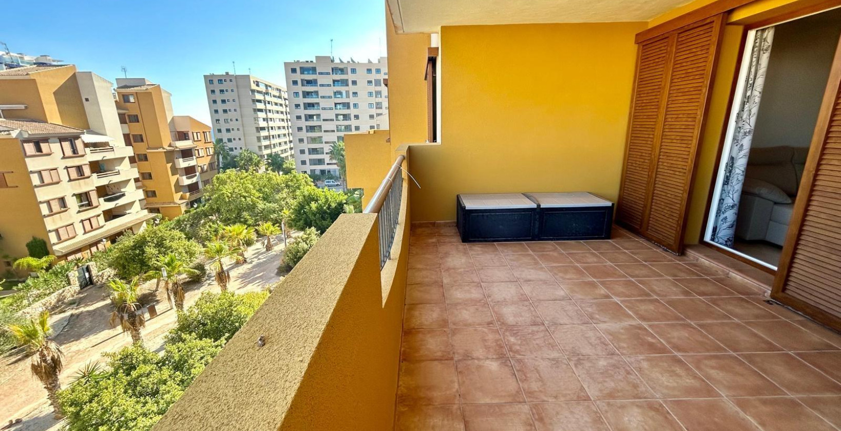 Resale - Apartment / flat - Torrevieja - Punta prima