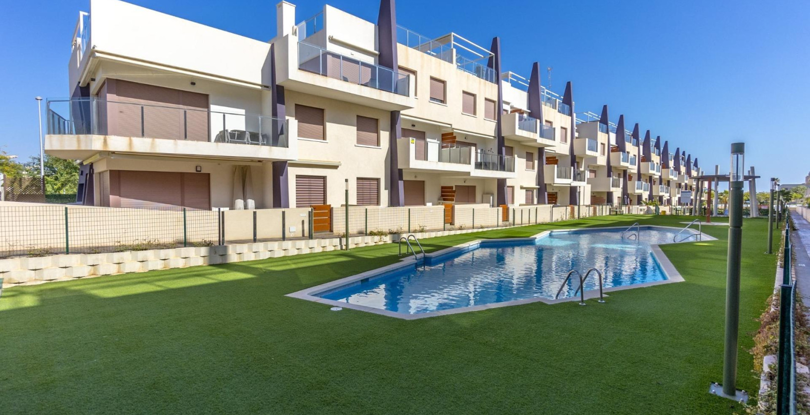 Resale - Apartment / flat - Pilar de la Horadada - Mil Palmeras