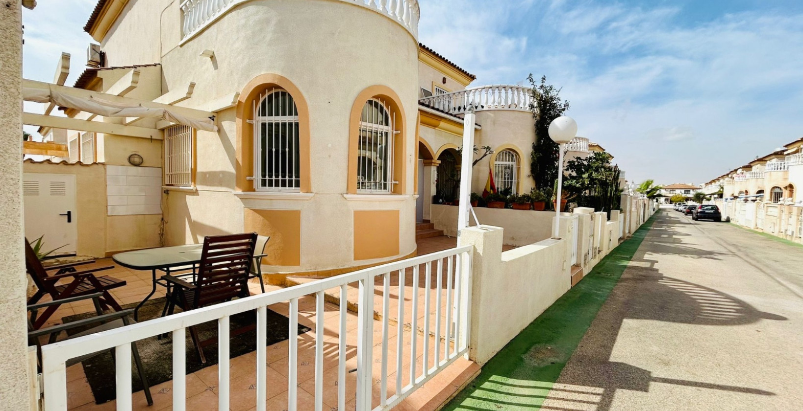 Återförsäljning - Single Family Home - Torrevieja - Sector 25