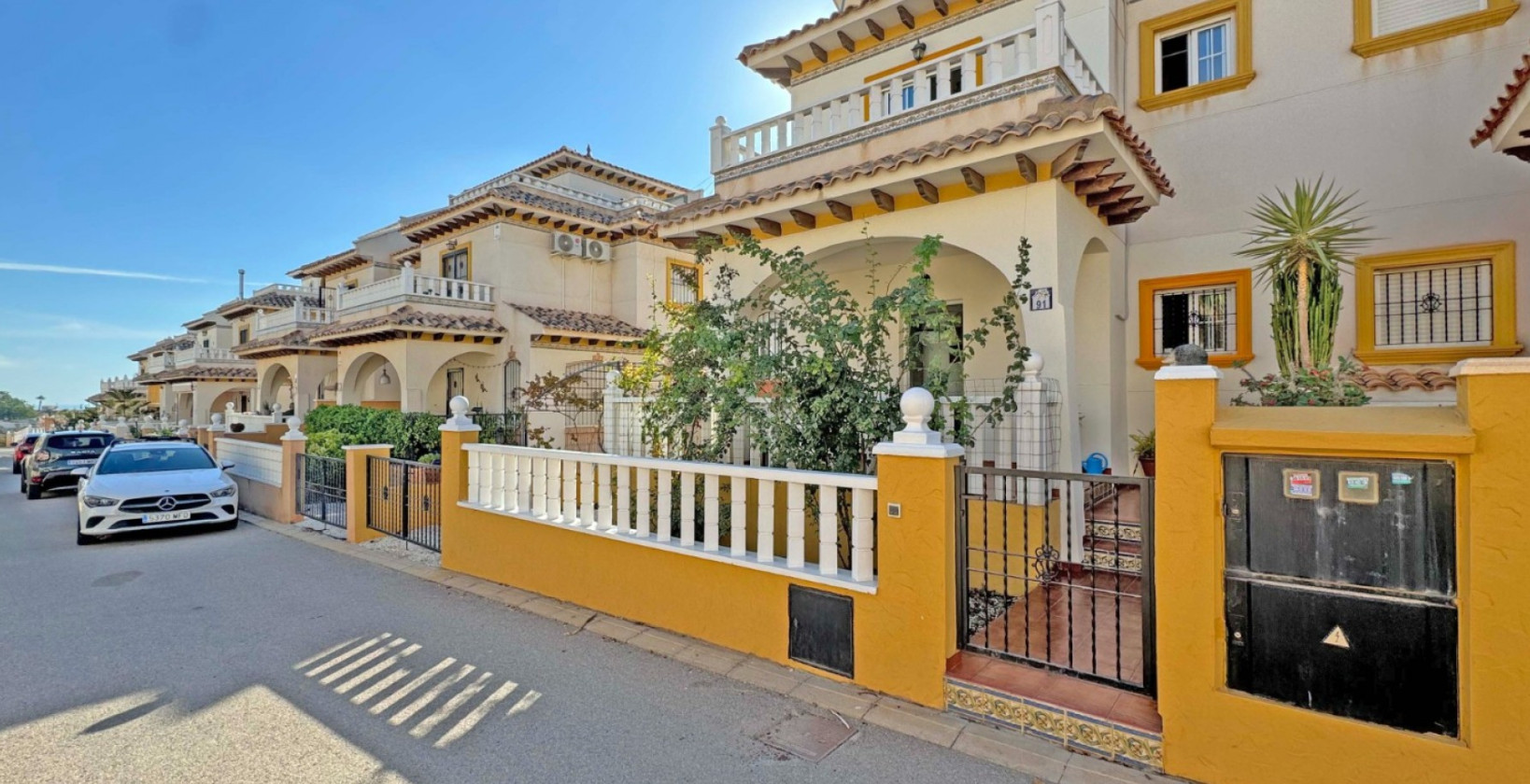 Resale - Semi Detached Villa - Orihuela Costa - Lomas de Cabo Roig