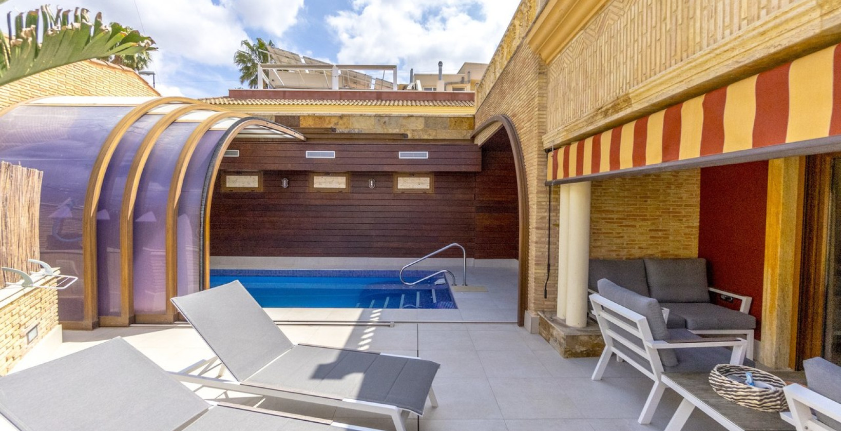 Resale - Villa - Orihuela