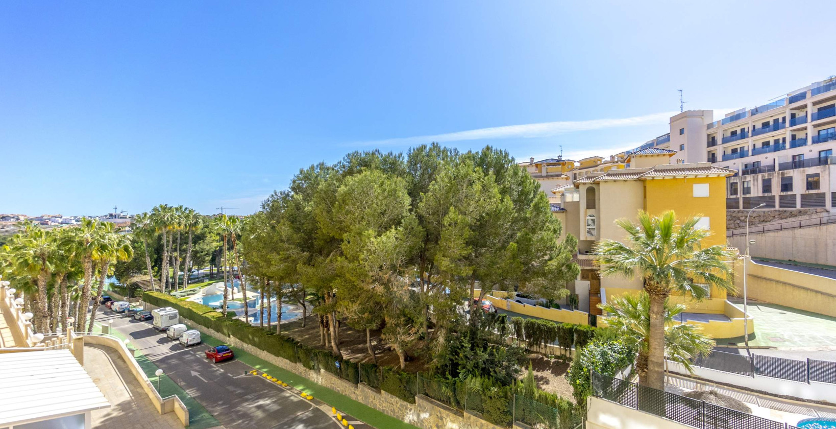 Resale - Apartment / flat - Orihuela Costa - Campoamor