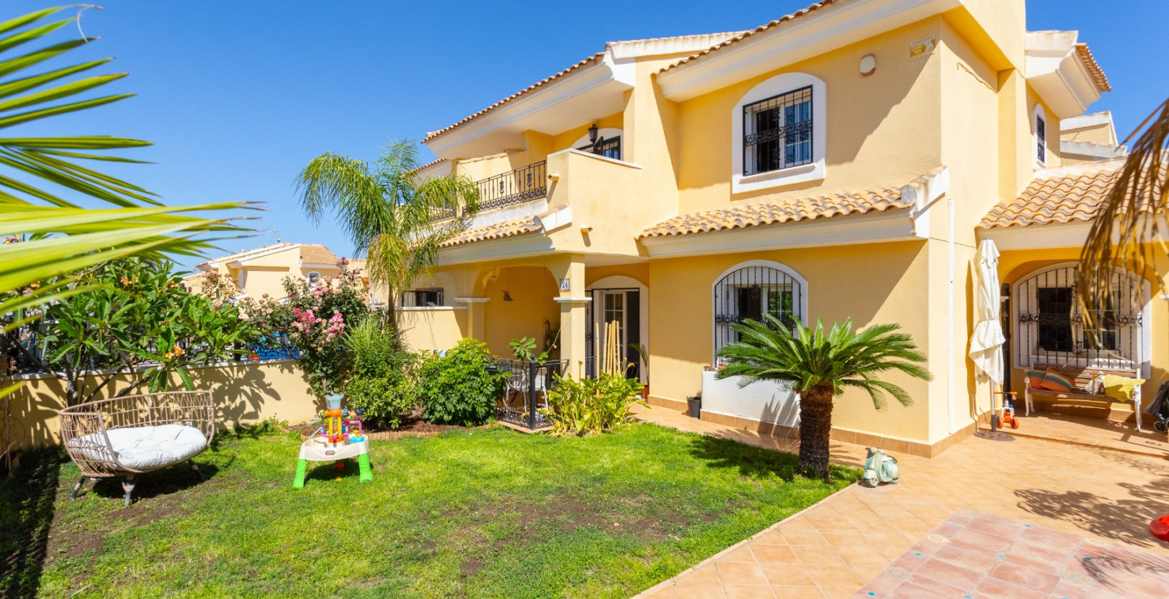 Resale - Villa - Orihuela Costa - Los Dolses