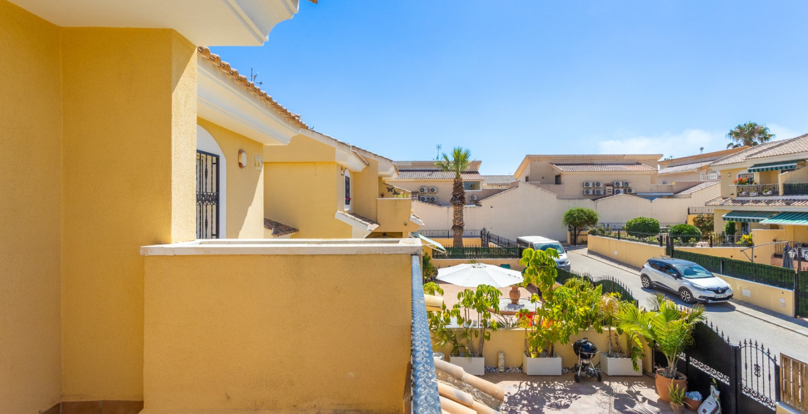 Resale - Villa - Orihuela Costa - Los Dolses