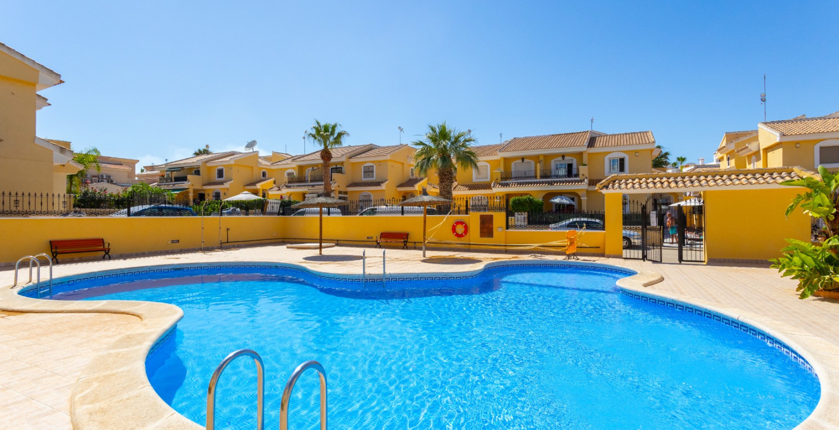 Resale - Villa - Orihuela Costa - Los Dolses