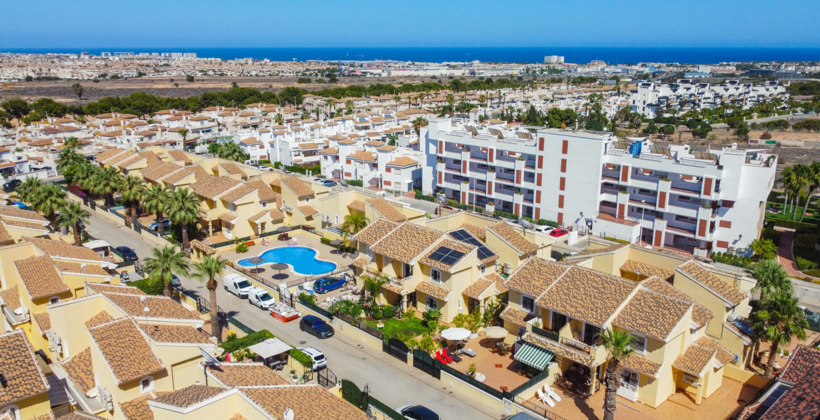 Resale - Villa - Orihuela Costa - Los Dolses