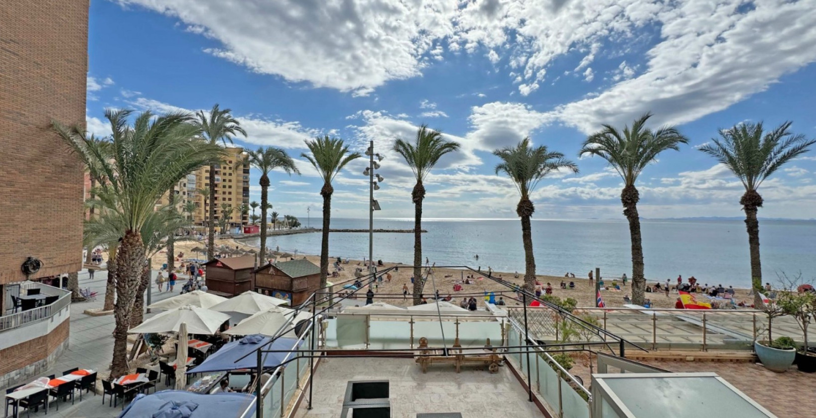 Återförsäljning - Lägenhet / lägenhet - Torrevieja