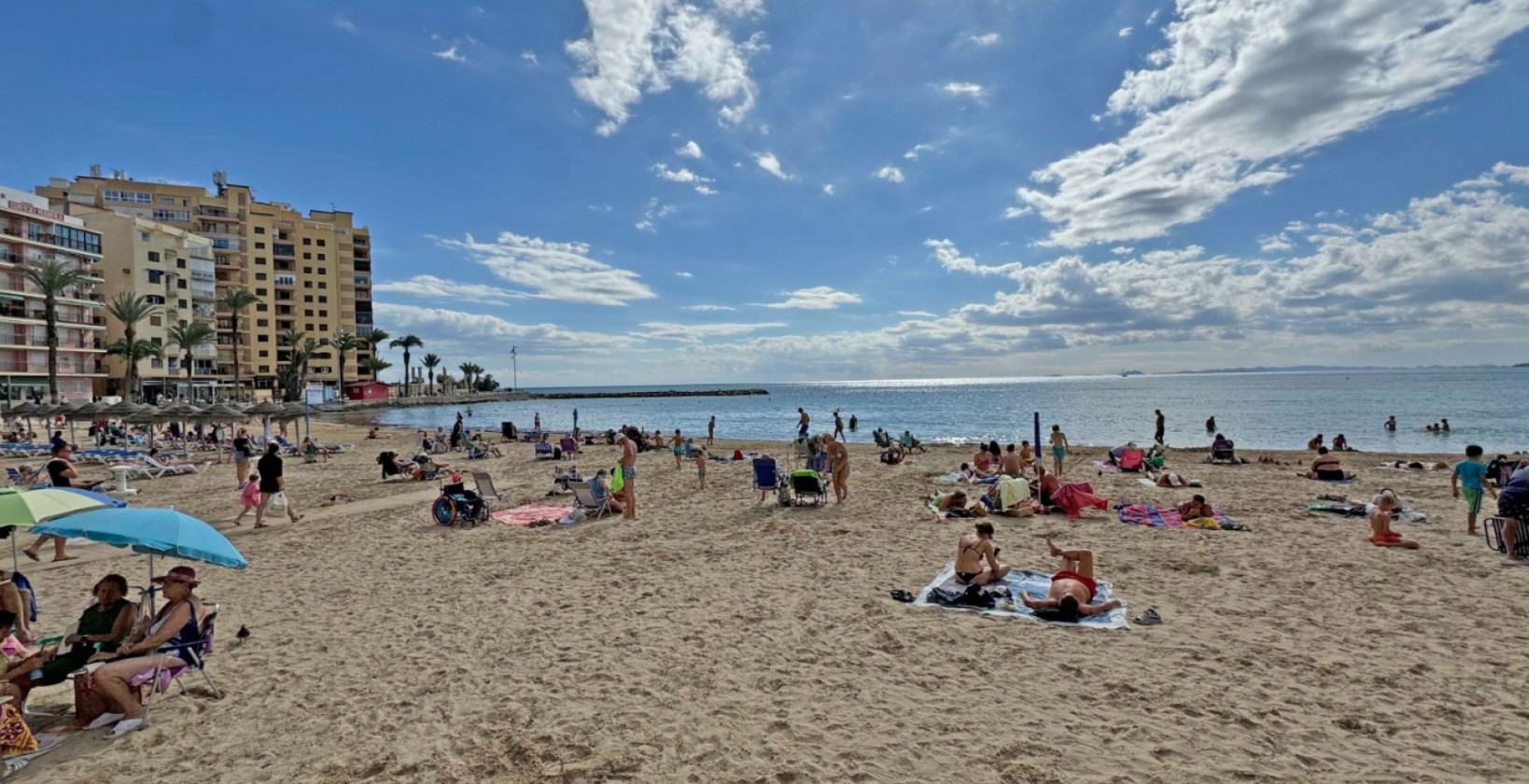 Återförsäljning - Lägenhet / lägenhet - Torrevieja