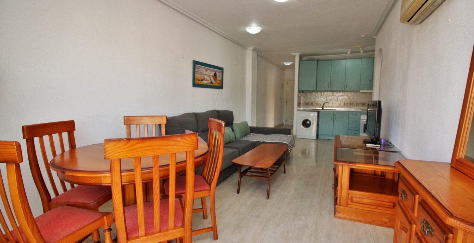 Resale - Apartment / flat - Villamartin