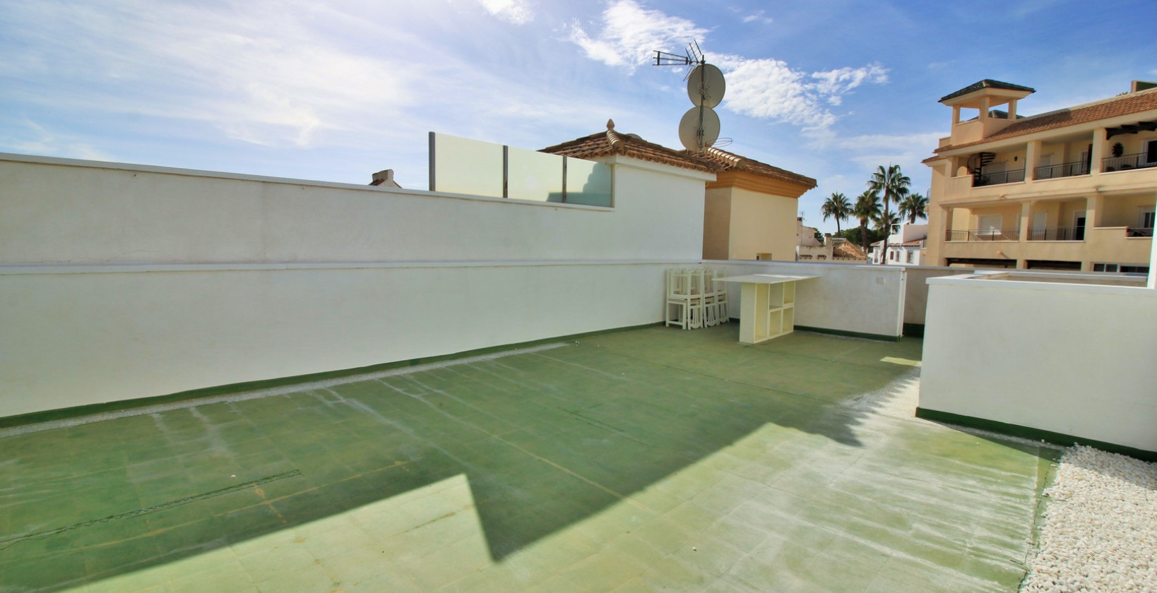 Resale - Apartment / flat - Villamartin