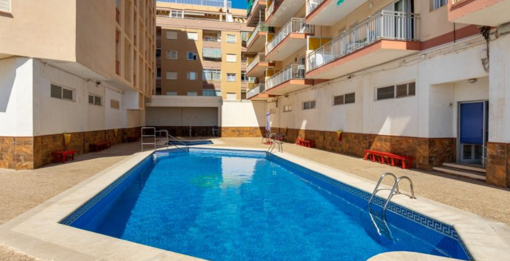 Resale - Apartment / flat - Torrevieja - Playa del Cura