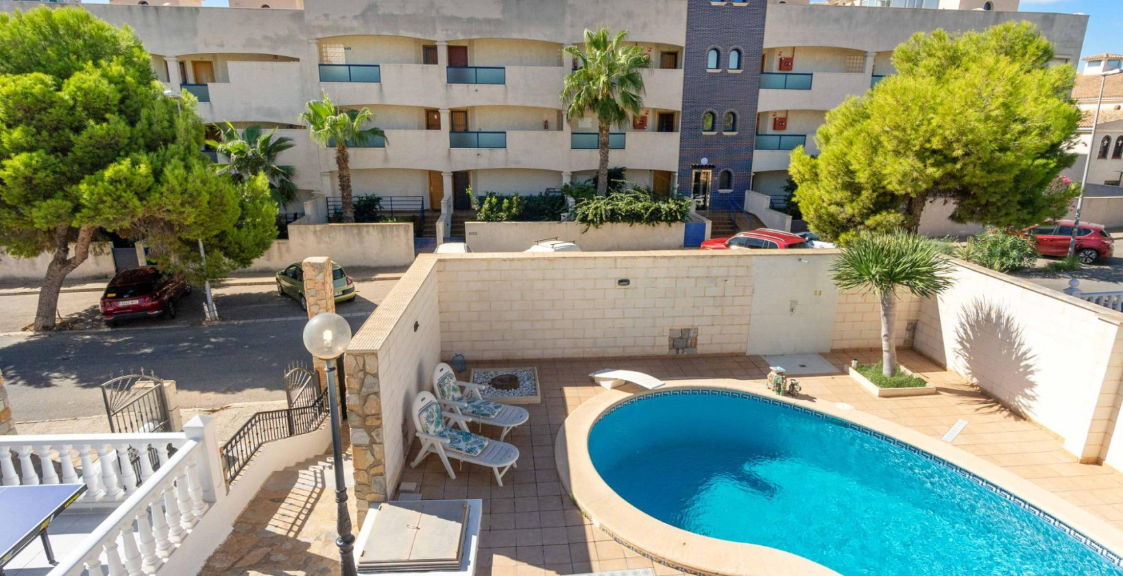 Resale - Villa - Orihuela Costa - La Zenia