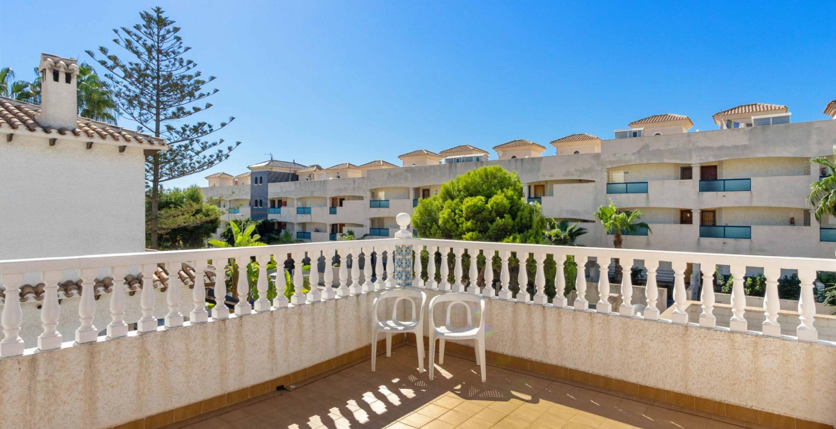 Resale - Villa - Orihuela Costa - La Zenia