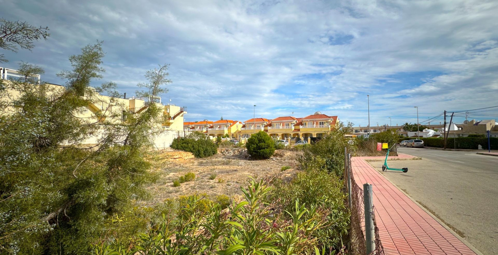 Resale - Urban building plot - Orihuela Costa - Playa Flamenca