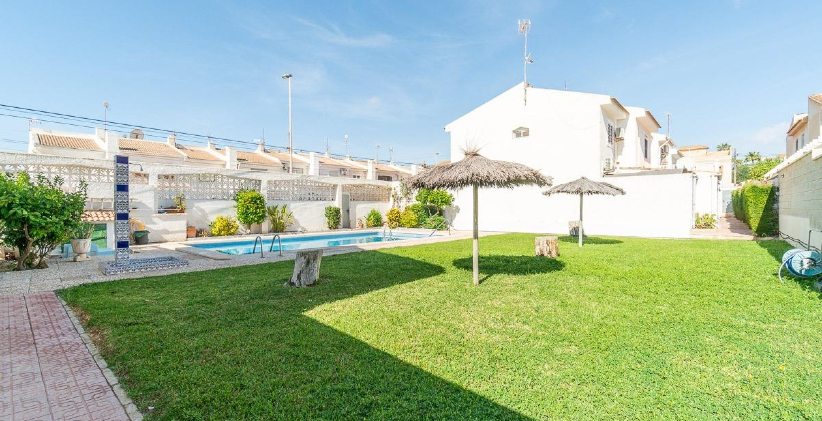 Resale - Bungalow - Torrevieja - Los Frutales