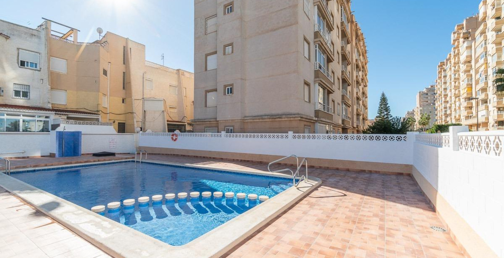 Resale - Apartment / flat - Torrevieja - Nueva Torrevieja